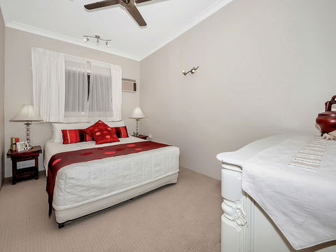 Unique Tropical Rainforest Getaway - Sydney Tourism 5