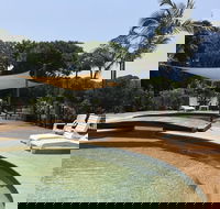 Tiona Palms Holiday Park