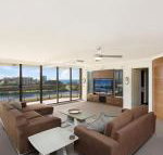 Seascape Apartments Unit 1201A Luxury apartment with views of the Gold Coast  Hinterland - Sydney Tourism