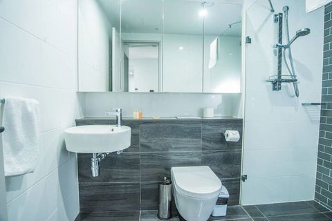 Stunning And Cozy Apartment In Heart Of Mascot - Sydney Tourism 7