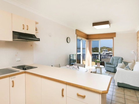 Fairholme 12 - Sydney Tourism 1