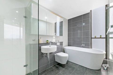 Awesome View 2Bed 2Bath APT + FREE PARKING NPA330 - Sydney Tourism 6