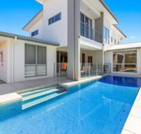 Elliston at Corporate Boardies. - Sydney Tourism