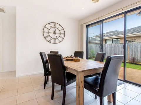 COASTAL HAVEN DROMANA - Sydney Tourism 2