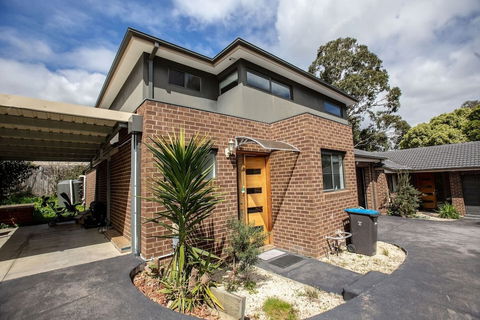 Stunning 3beds Near Knox Shopping Centro@wantirna - Sydney Tourism 1