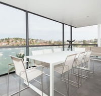 Harbour Front Single Level Apartment - Sydney Tourism