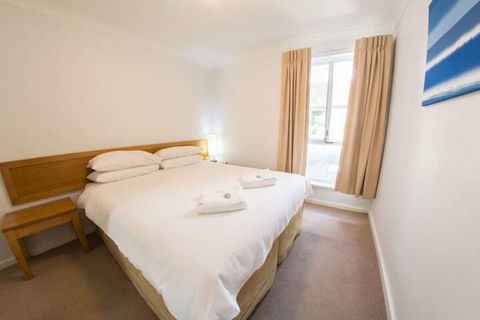 Sea Breeze - Broadwater - Sydney Tourism 3