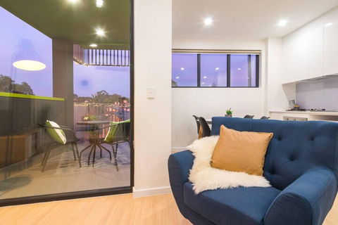 Canopy At 44 Minutes From The CBD Train & Cafes Wifi Nespresso Amenities - Sydney Tourism 5