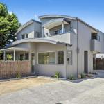 CAPELS REST CAPEL SOUND - Sydney Tourism 1