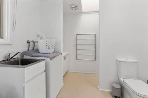 COASTAL HAVEN Panoramic Ocean Views - Sydney Tourism 6