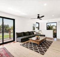 Spacious 2 Bedroom Townhouse in Southport - Sydney Tourism