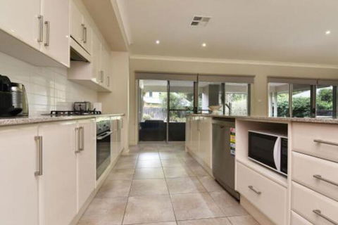 Angophora At The Vintage - Sydney Tourism 2