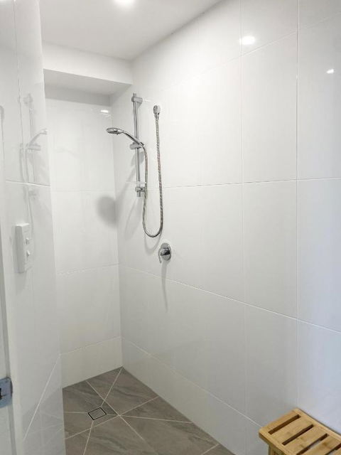 Happy Tides Beachfront Holiday Home - Sydney Tourism 5