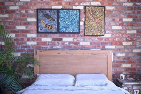 Stylish Modern 1 Bedroom Apartment In Marrickville - Sydney Tourism 6