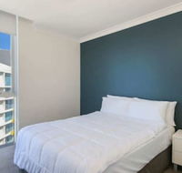 Spacious 3 Bedroom Apartment on the 39th Floor With Pool - Sydney Tourism