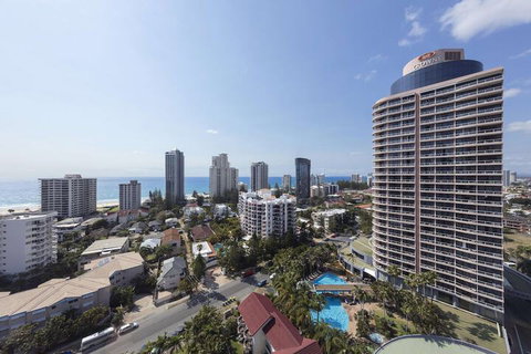 Oaks Gold Coast Hotel - Sydney Tourism 1