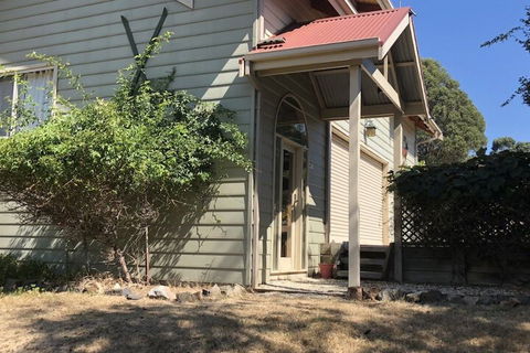 Alpine Stag Lodge Unit 1 - Sydney Tourism 1