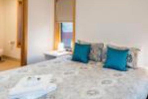 Base Camp - Sydney Tourism 0