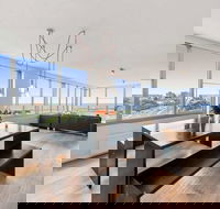 St Kilda Penthouse with Panaromic Bay and City View - Sydney Tourism
