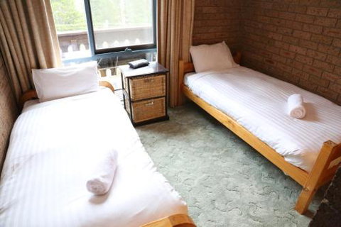 Haus Tirol 4 - Sydney Tourism 3
