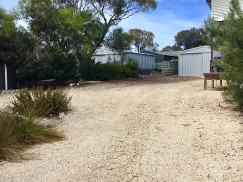 Samphire Beach House - Sydney Tourism 1