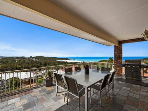 Seascape At Diggers Beach - Sydney Tourism 5