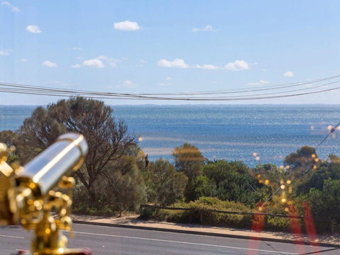 BEACH BELLE MORNINGTON - Sydney Tourism 6