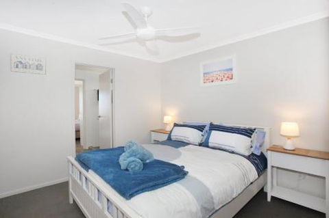 BEACH SHOPS & FABULOUS VACATION HOME! - Sydney Tourism 4