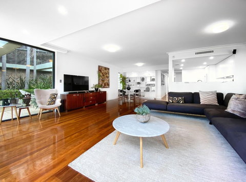 BELLEVUE GARDEN OASIS-hosted By L'Abode - Sydney Tourism 5