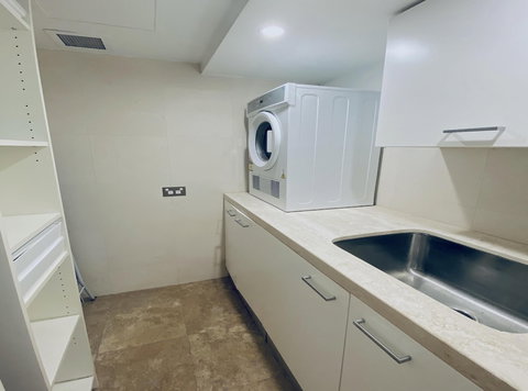 BELLEVUE GARDEN OASIS-hosted By L'Abode - Sydney Tourism 6