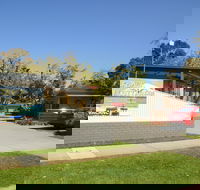 Kickback Cottages - Sydney Tourism