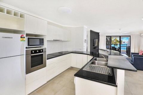 Spinnaker Quays - Sydney Tourism 6
