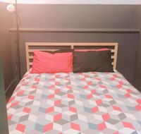 Sundancer Backpackers Resort