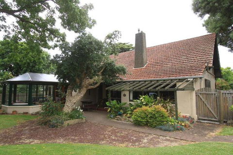 COLWYN HOUSE & STABLE COTTAGE B B - Sydney Tourism 3