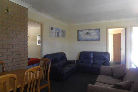 Top Of The Lake Units - Sydney Tourism 5