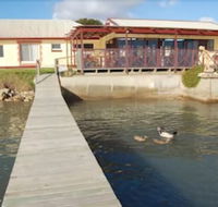 Meningie's Waterfront Motel - Sydney Tourism