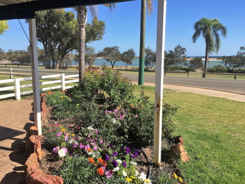 Kalbarri Seafront Villas - Sydney Tourism 0
