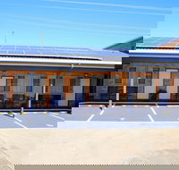 Squatters Homestead Motel