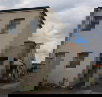 Grand Manor Motor Inn - Queanbeyan - Sydney Tourism