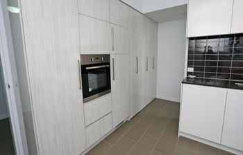 Under The Townsville Sun (694I) - Sydney Tourism 3