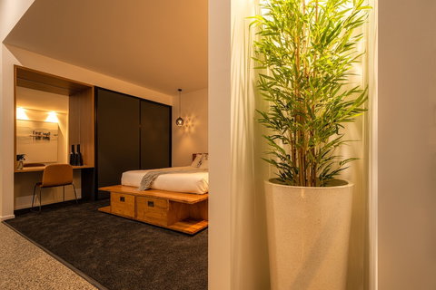 The Cove Tasmania - Sydney Tourism 5