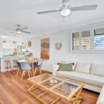Rainbow Breezes 4 Rainbow Beach Townhouse With Breath Taking Ocean Views To Fraser Island - Sydney Tourism 0