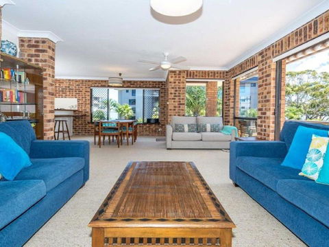 COLUMBIA VIEWS 2 / 9 COLUMBIA CLOSE AIRCON WIFI NETFLIX VIEWS & BOAT PARKING - Sydney Tourism 5