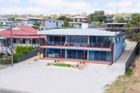 Almonta Apartments On The Water Front - Sydney Tourism 0