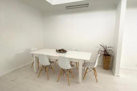 Geelong House - Sydney Tourism 3