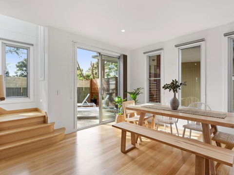 NORMANBY Coastal FREE WIFI & NETFLIX - Sydney Tourism 1