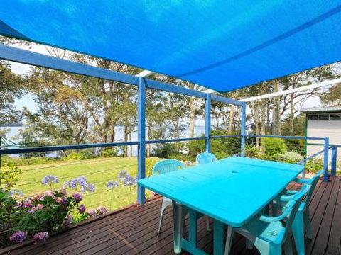 WIRANI On The WATER Sanctuary Point 4pm Check Out Sundays - Sydney Tourism 0