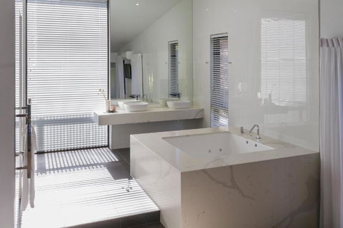 Hepburn Springs Escape Villa 7 - Sydney Tourism 4