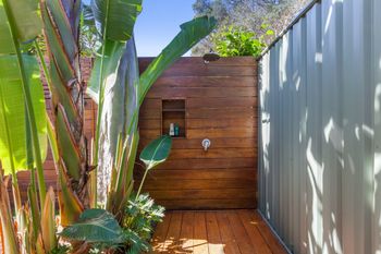 Roomerang At Binya Avenue - Sydney Tourism 1