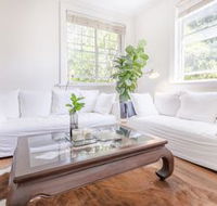 Bright Harbour Side 1 Bedroom Apartment - Sydney Tourism